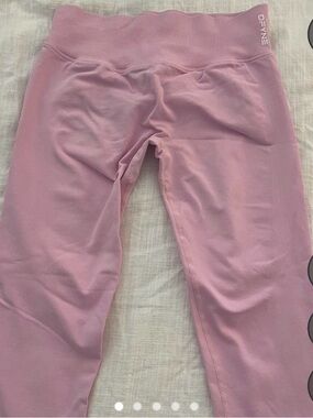 Reposhing Dyfne impact Pink Workout Leggings